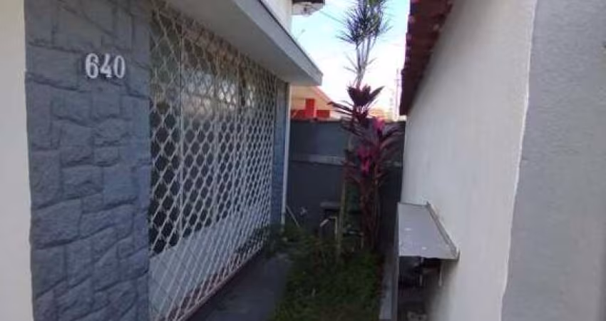 Casa para locação no centro de Pindamonhangaba/SP