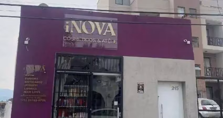 Casa com ponto comercial para locação centro , pindamonhangaba s/p