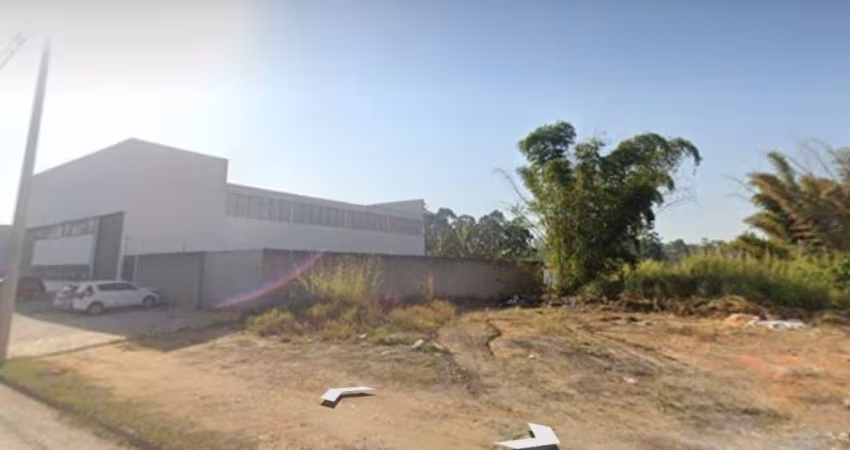 Ótima oportunidade de terreno comercial na avenida , próximo à Dutra.