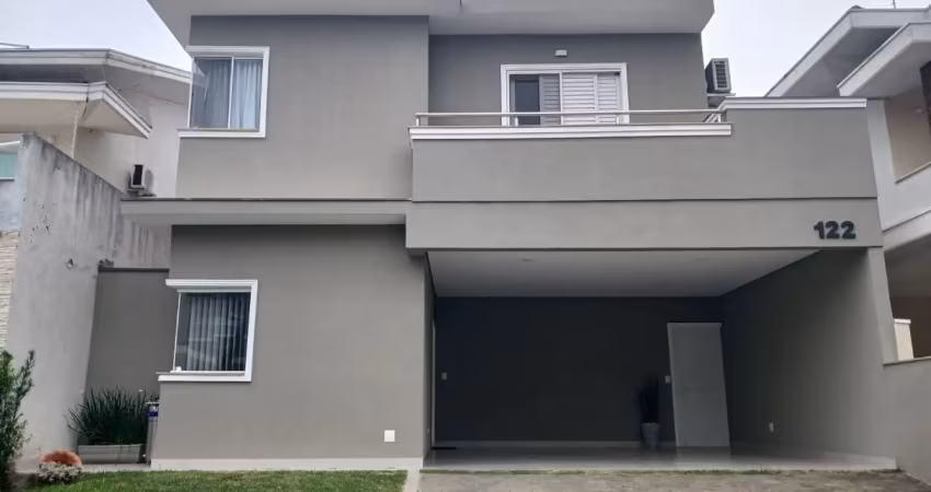 Sobrado a venda ótima localização condomínio cristal park. perto de vários comércios.