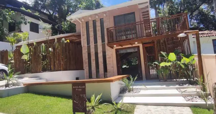 ÓTIMA OPORTUNIDADE NO CONDOMÍNIO PORTAL DO CARMO NA PRAIA DE GUAÉCA SÃO SEBASTIÃO!