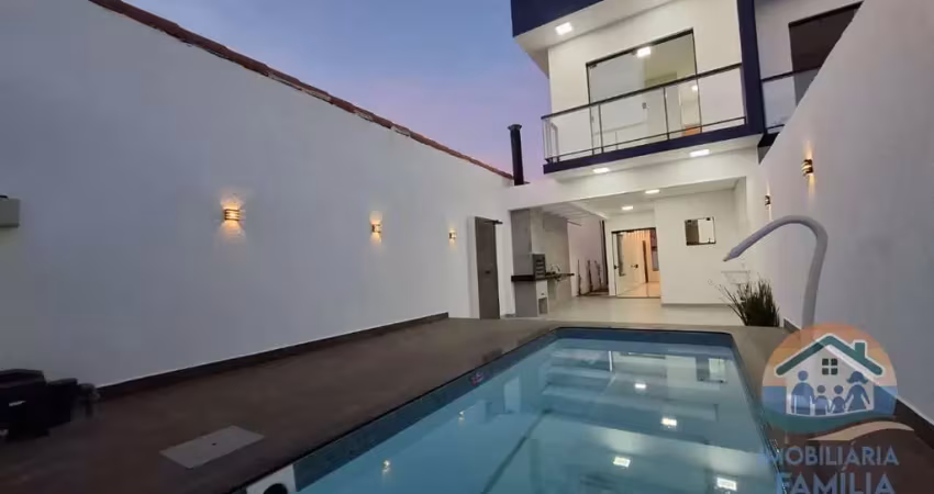 Incrível sobrado com piscina localizado no bairro porto novo em caraguatatuba-sp!