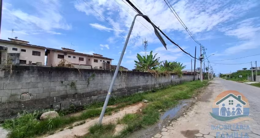 EXCELENTE ÁREA AMPLA HÁ 150 METROS DO MAR NO BAIRRO MASSAGUAÇU EM CARAGUATATUBA!!
