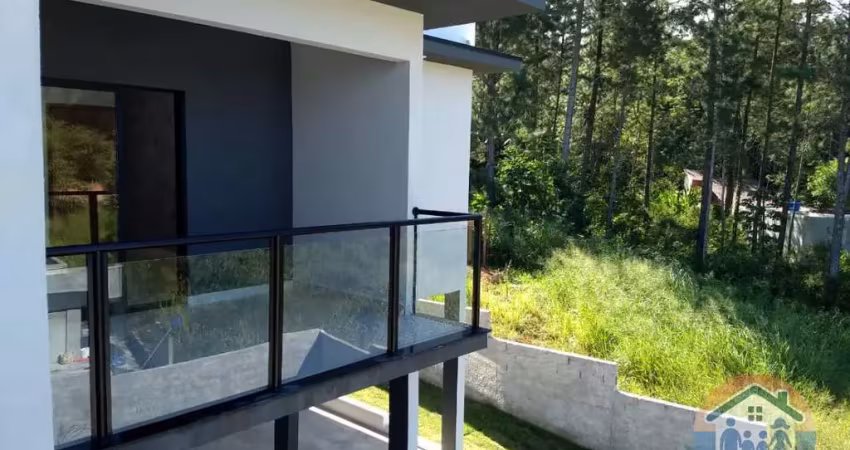 EXCELENTE IMÓVEL NOVO DE ALTO PADRÃO LOCALIZADO NO BAIRRO CAPRICÓRNIO II EM CARAGUATATUBA!!