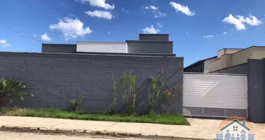 EXCELENTE IMÓVEL LOCALIZADO NO BAIRRO BALNEÁRIO DOS GOLFINHOS EM CARAGUATATUBA!