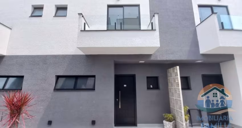 EXCELENTE TRIPLEX NOVO EM CONDOMÍNIO LOCALIZADO Á 100 METROS DO MAR NO BAIRRO CAPRICÓRNIO I EM CARAGUATATUBA!!