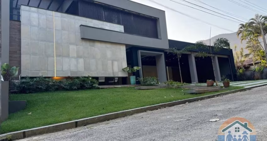 INCRÍVEL IMÓVEL MOBILIADO DE ALTO PADRÃO LOCALIZADO NO CONDOMÍNIO PARK IMPERIAL NO BAIRRO MASSAGUAÇU EM CARAGUATATUBA!