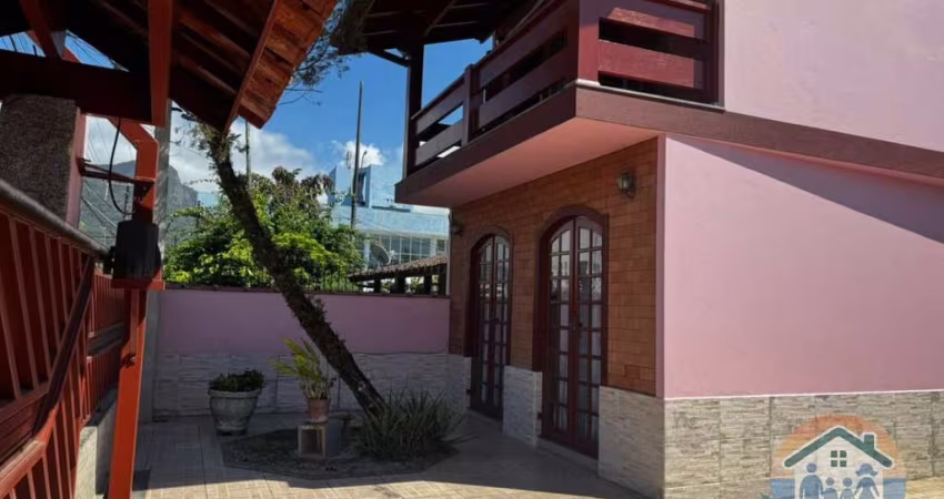 INCRÍVEL OPORTUNIDADE DE SOBRADO LOCALIZADO NO BAIRRO INDAIÁ EM CARAGUATATUBA!