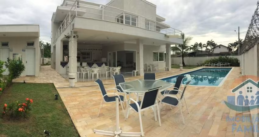 INCRÍVEL IMÓVEL DE ALTO PADRÃO COM VISTA PARA O MAR LOCALIZADO NO BAIRRO PRAIA DAS PALMEIRAS EM CARAGUATATUBA!
