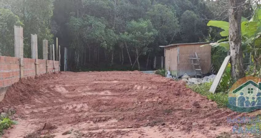 Excelente oportunidade de lote aterrado e murado localizado no bairro massaguaçu em caraguatatuba!!