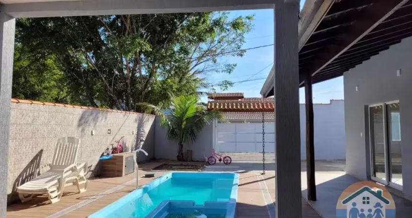 Excelente sobrado próximo á praia localizado no bairro massaguaçu em caraguatatuaba-sp !