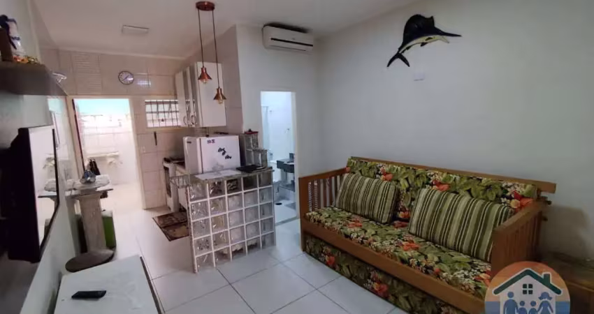 Excelente apartamento térreo em condomínio com lazer na praia martim de sá!