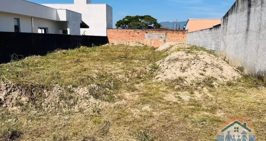 Incrível lote murado e aterrado localizado no bairro pontal de santa marina em caraguatatuba-sp!
