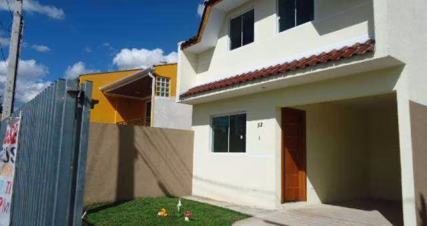 Sobrado Residencial com 4 quartos no Umbara