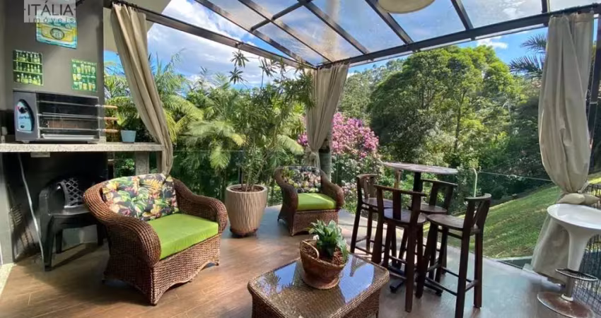 Casa alto padrão para venda em 1° de maio brusque-sc