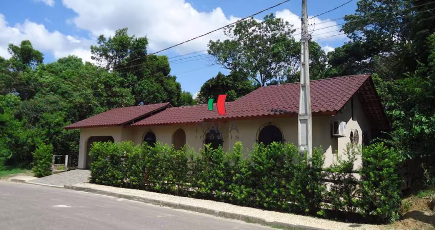 Casa à venda no bairro Souza Cruz - Brusque/SC