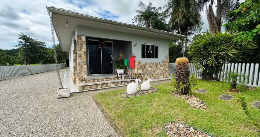 Casa à venda no bairro Limoeiro - Brusque/SC