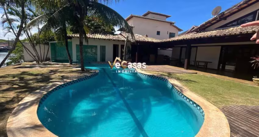 Mansão paraíso beira rio com vista pra montanha, piscina e sauna integrada, pier para atracar sua lancha