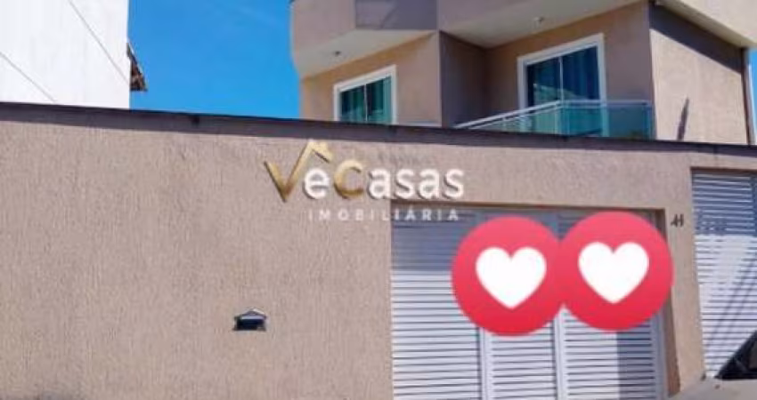 CASA DUPLEX COM TERRA&#199;O