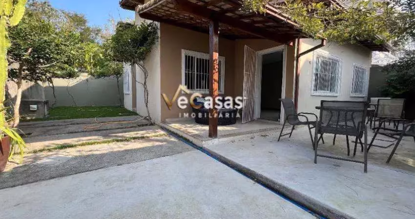 Casa com 3 quartos à venda na Rua Tom Jobim, 100, Residencial Rio das Ostras, Rio das Ostras