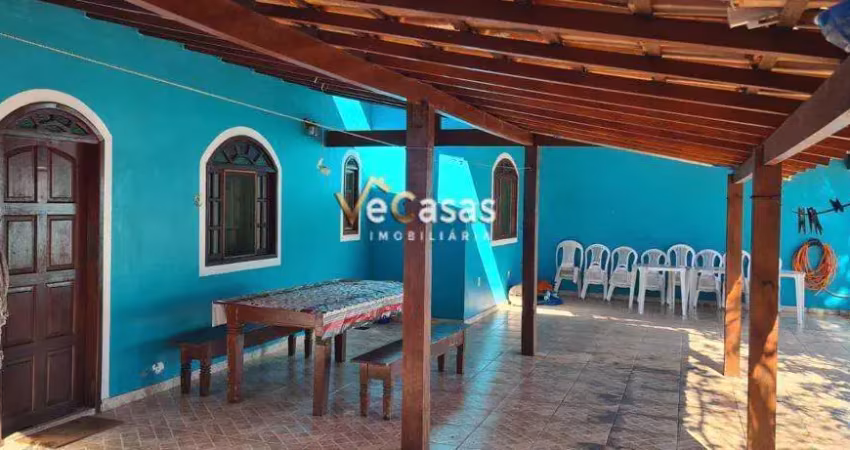 Casa com 4 quartos para alugar na Rua 3, 100, Serramar, Rio das Ostras