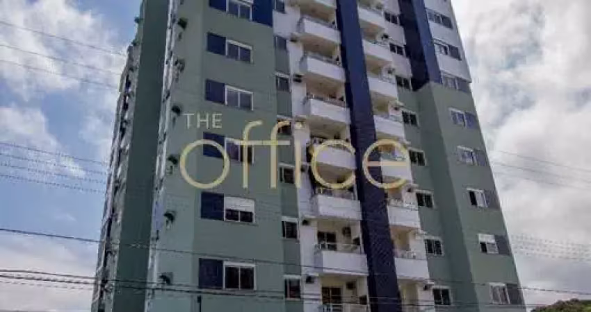 Apartamento de alto padrão no coração de Anita Garibaldi, Joinville-SC: 3 quartos, 1 suíte, 2 salas, garagem e lazer completo!