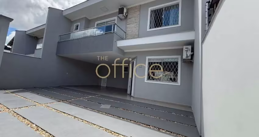 Imperdível sobrado à venda em joinville-sc, bairro saguaçu: 3 quartos, 1 suíte, 2 salas, 2 banheiros, 3 vagas, 138,32m²!