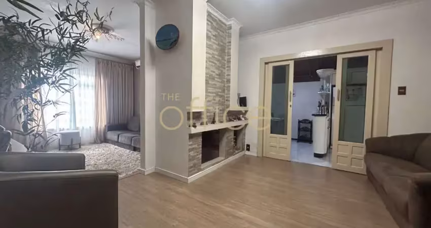 Imperdível! casa à venda em joinville-sc, bairro iririú, 4 quartos, 1 suíte, 3 salas, 3 banheiros, 6 vagas de garagem, 274m².