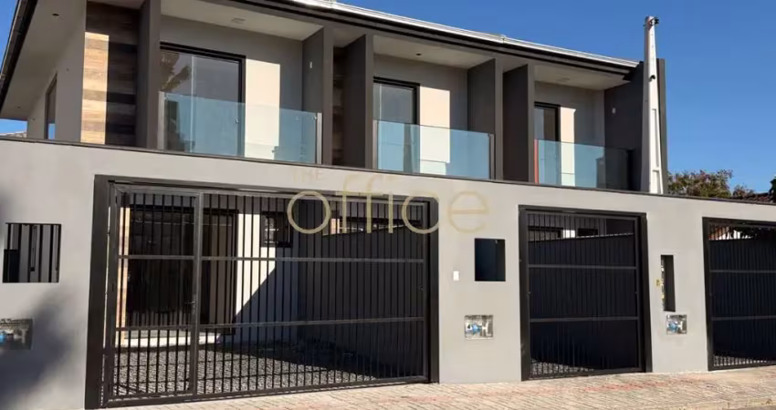 Sobrado à venda em joinville-sc, bairro bom retiro: 2 suítes com sacada, 3 banheiros, 2 vagas, 89,10 m² de área útil.