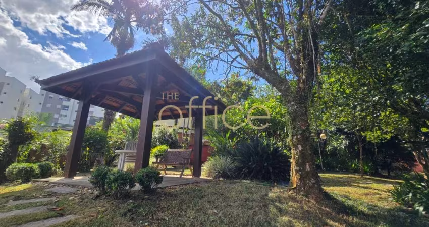 Terreno à venda em Joinville-SC, Boa Vista, 486m² de área. Aproveite essa oportunidade única!