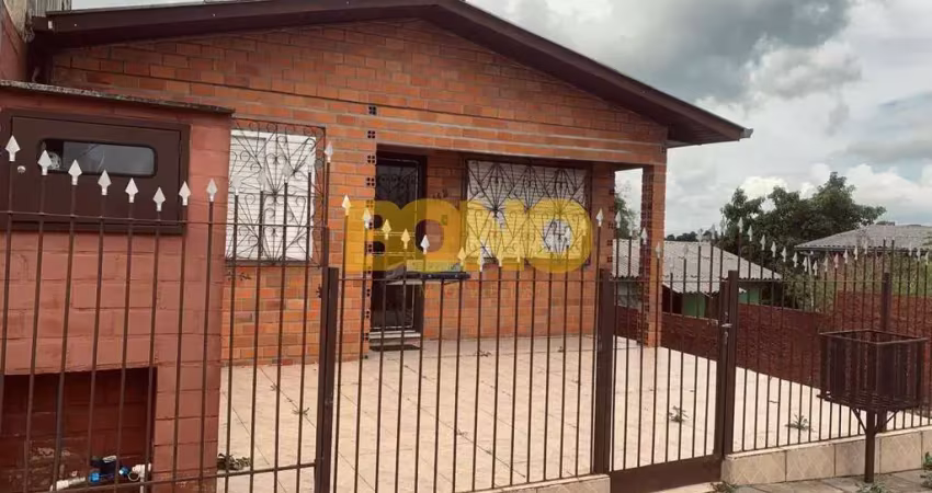 Casa com 3 quartos para alugar no Kayser, Caxias do Sul 