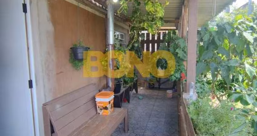 Casa com 5 quartos à venda no Santa Fé, Caxias do Sul 