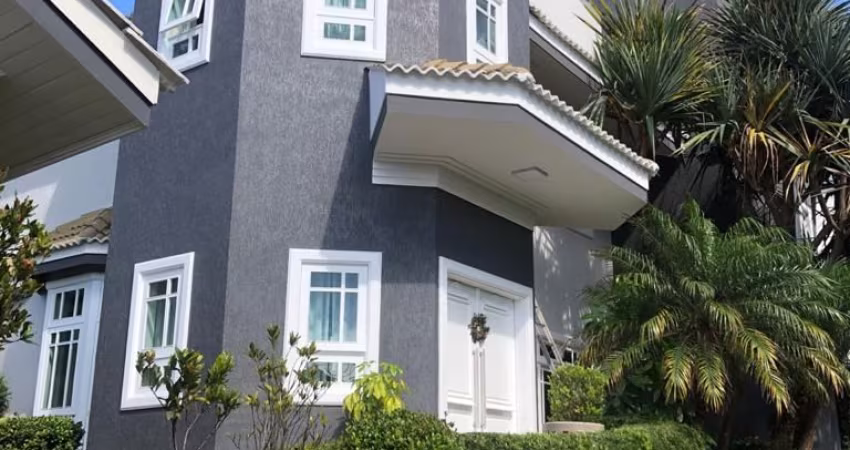 Casa espetacular a venda