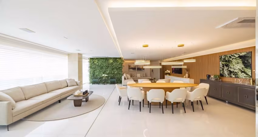 Apartamento mobiliado e decorado em frente à Praça T-23