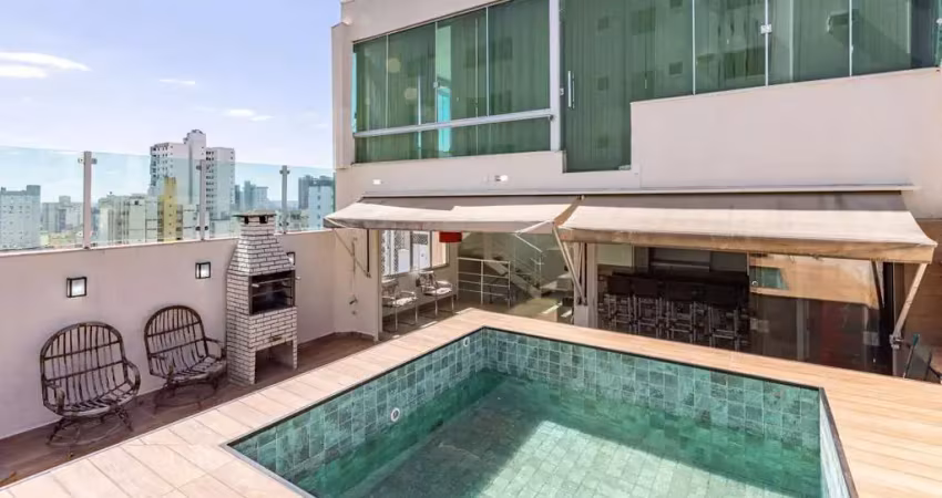 Apto. triplex , 4 quartos sendo 2 suítes , setor bela vista  em goiânia