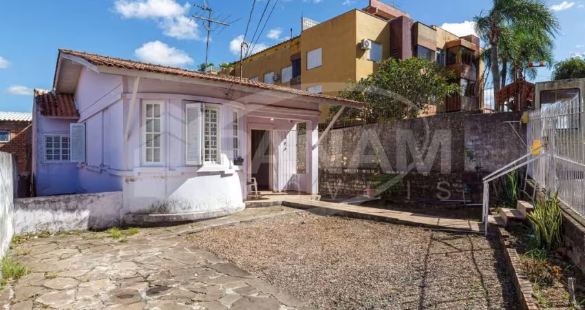 Casa com 3 quartos à venda na Rua Doutor Deoclécio Pereira, 86, Jardim Floresta, Porto Alegre