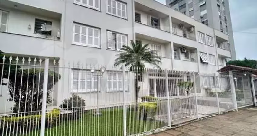 Apartamento com 3 quartos à venda na Rua Padre Hildebrando, 627, Santa Maria Goretti, Porto Alegre