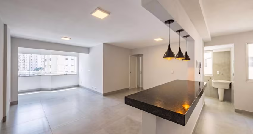 Apartamento à venda com 2 quartos reformado no Setor Bueno , Goiânia