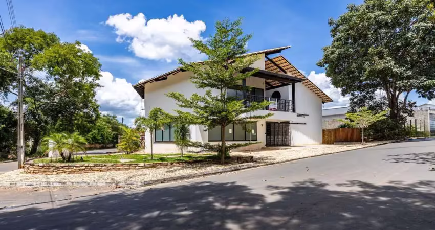 Casa em Pirenópolis com 3 suítes.