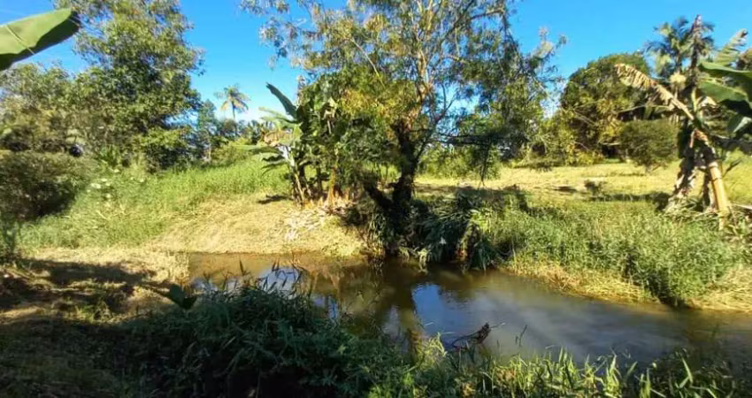 Sítio / chácara para venda em joinville, rio bonito, 2 dormitórios, 1 banheiro, 1 vaga