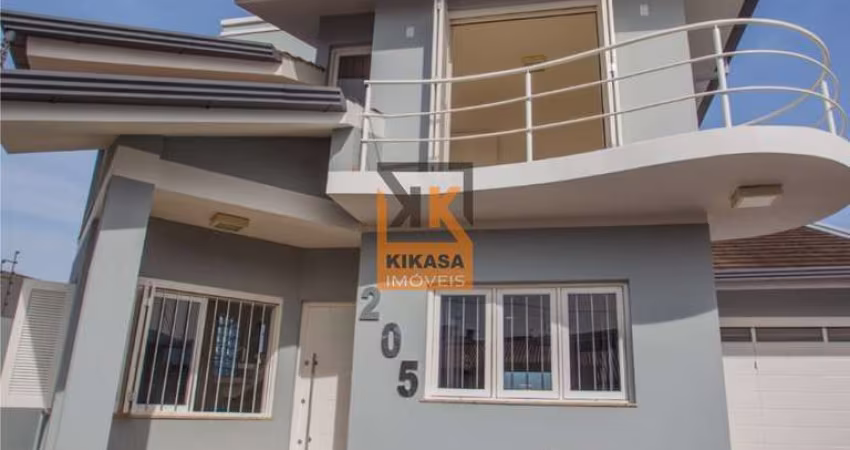 Casa sobrado com 3 quartos, sendo 1 suíte no bairro Solar do Campo em Campo Bom