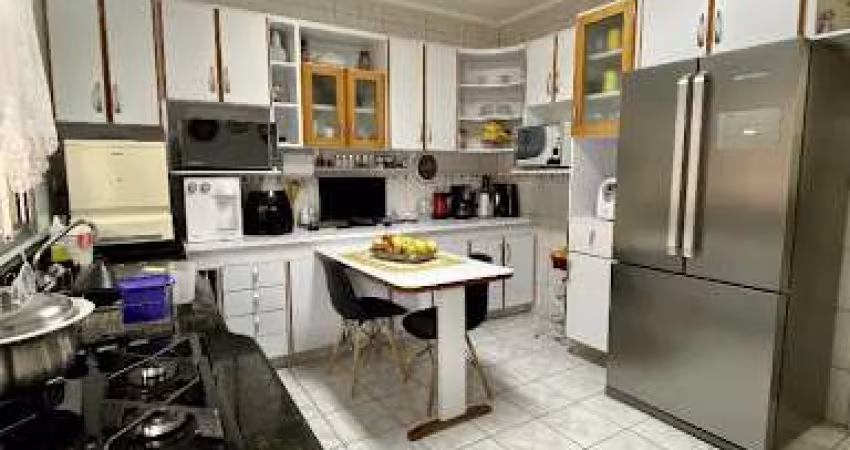 Casa com 3 dormitórios à venda, 240 m² por R$ 650.000,00 - Jacareí - Jacareí/SP
