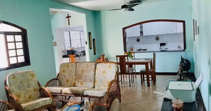 Casa a venda no jardim santa maria com 3 dormitórios e 1 suíte