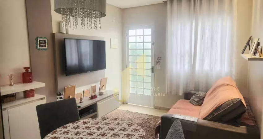 Casa a venda no condomínio casabella com 2 dormitórios