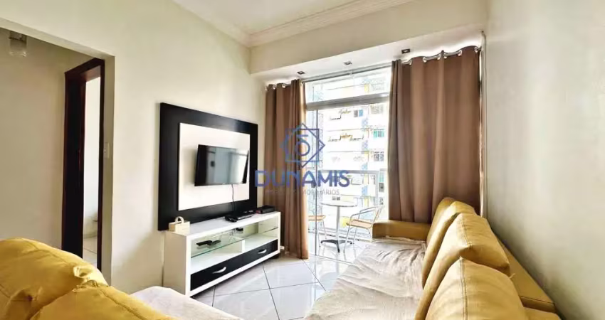 Apartamento à venda na praia das pitangueiras - região central - 01 quadra do mar - reformado