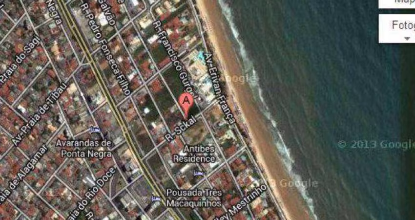 Terreno 600 m² para vender na praia de Ponta Negra, 100 m da praia, excelente localização