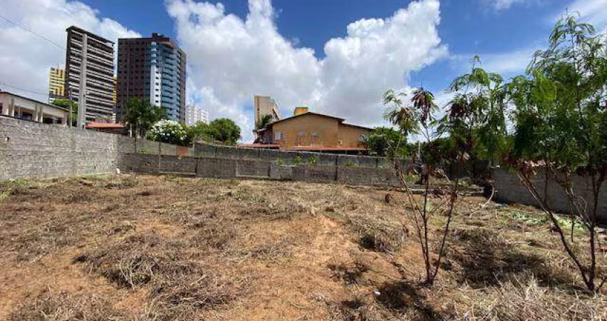 Terreno bem localizado no conjunto Alagamar em Ponta Negra