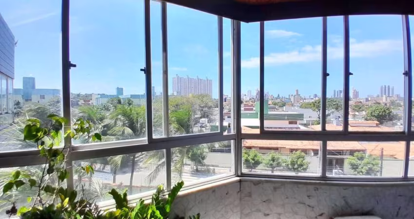 Excelente apto em Capim Macio, com 200 m², 4 quartos, sendo 1 suíte