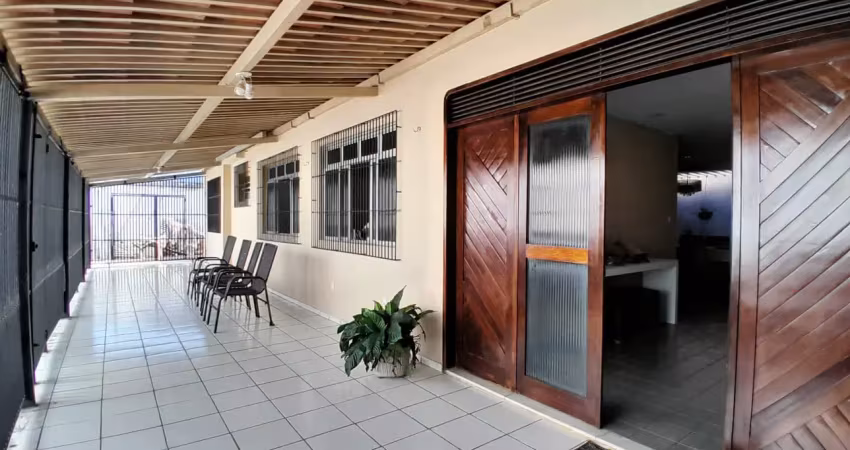 Casa com 3 quartos à venda no Pitimbu, Natal 