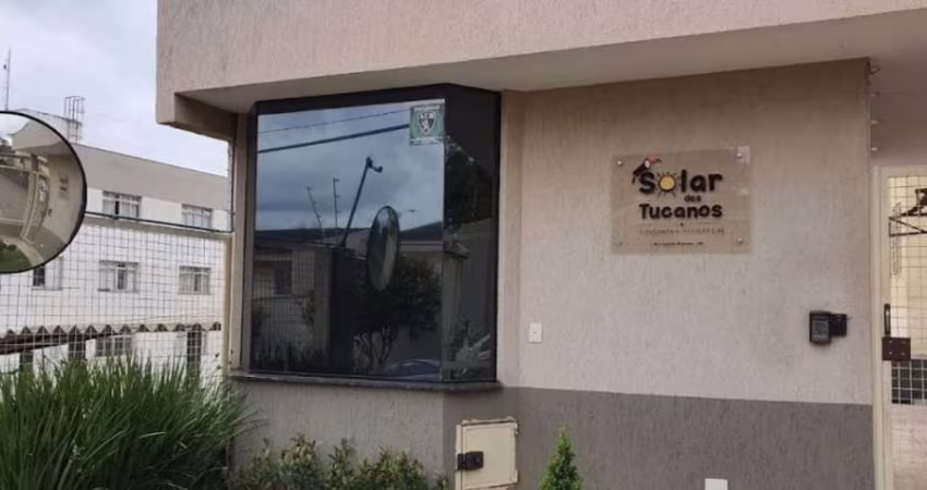Apartamento com 3 dormitórios à venda, 64 m² por R$ 210.000,00 - Vale dos Tucanos - Londrina/PR
